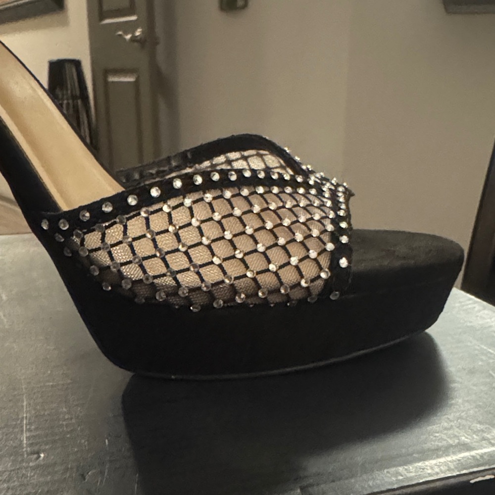 I.N.C. International Concepts
Women's Ninel Platform Sandals🔥SIZE 9.5 NIB - Picture 5 of 13